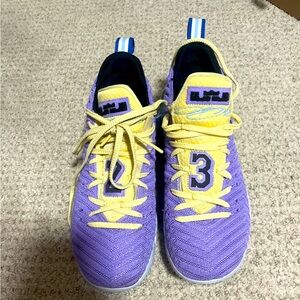 Nike Lebron 16 “Lakers Heritage”